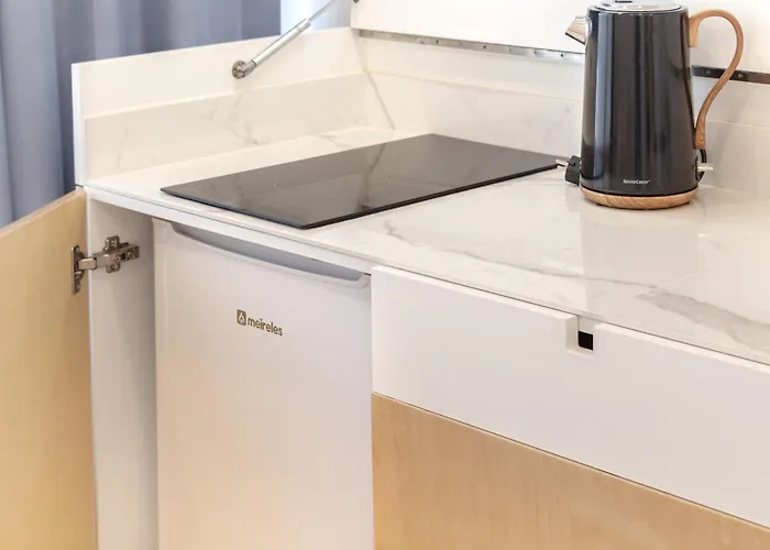 Magnolia & Penzion 3*