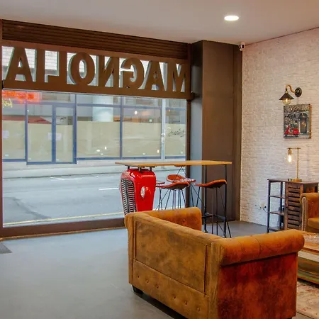 Magnolia & 3* ポルト