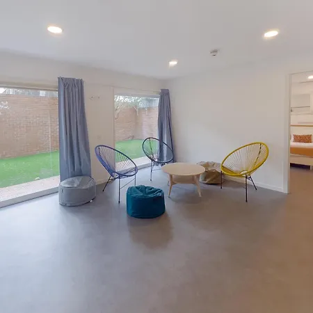 ゲストハウス Magnolia &